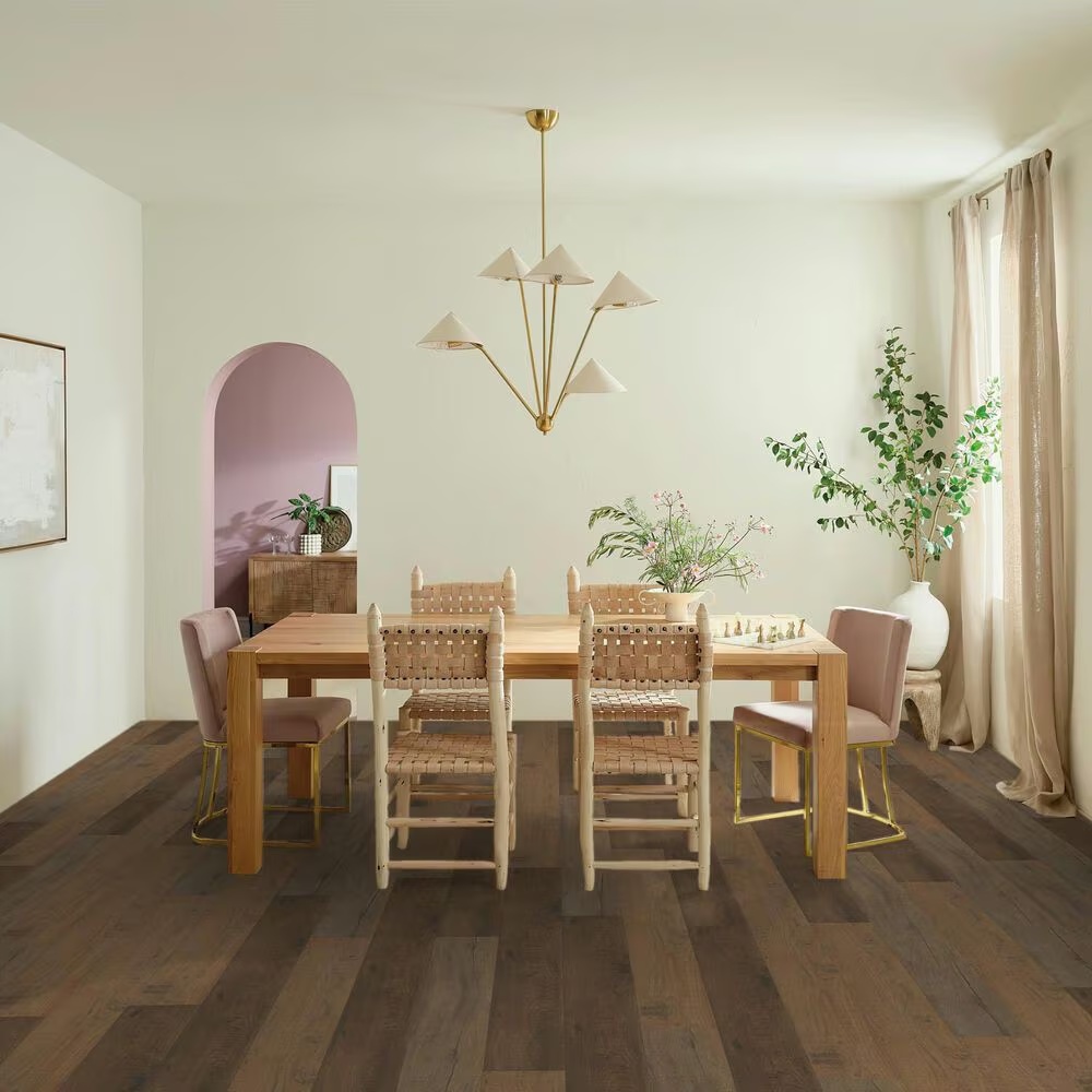 27922-coretec-originals-premium-reserve-oak-7-x-72-luxury-vinyl-plank-1.jpg