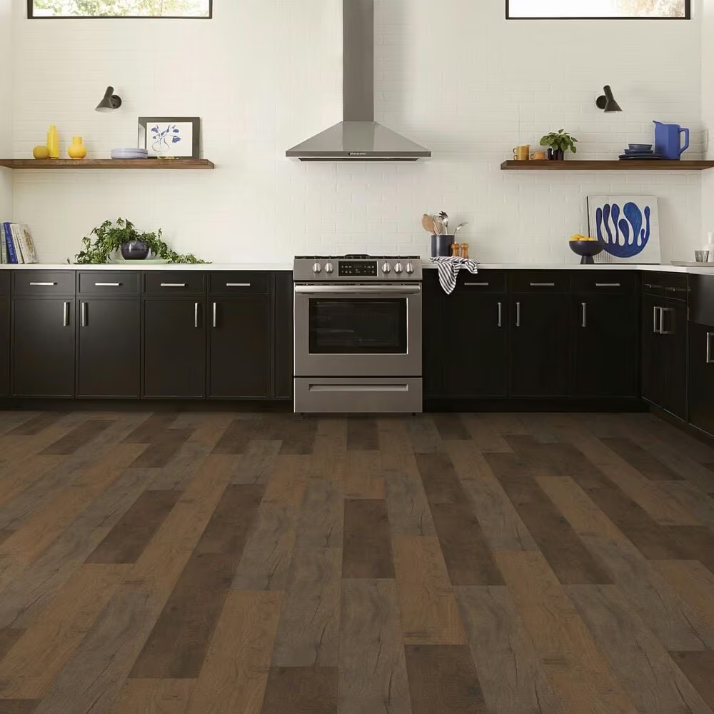 27922-coretec-originals-premium-reserve-oak-7-x-72-luxury-vinyl-plank-1.jpg