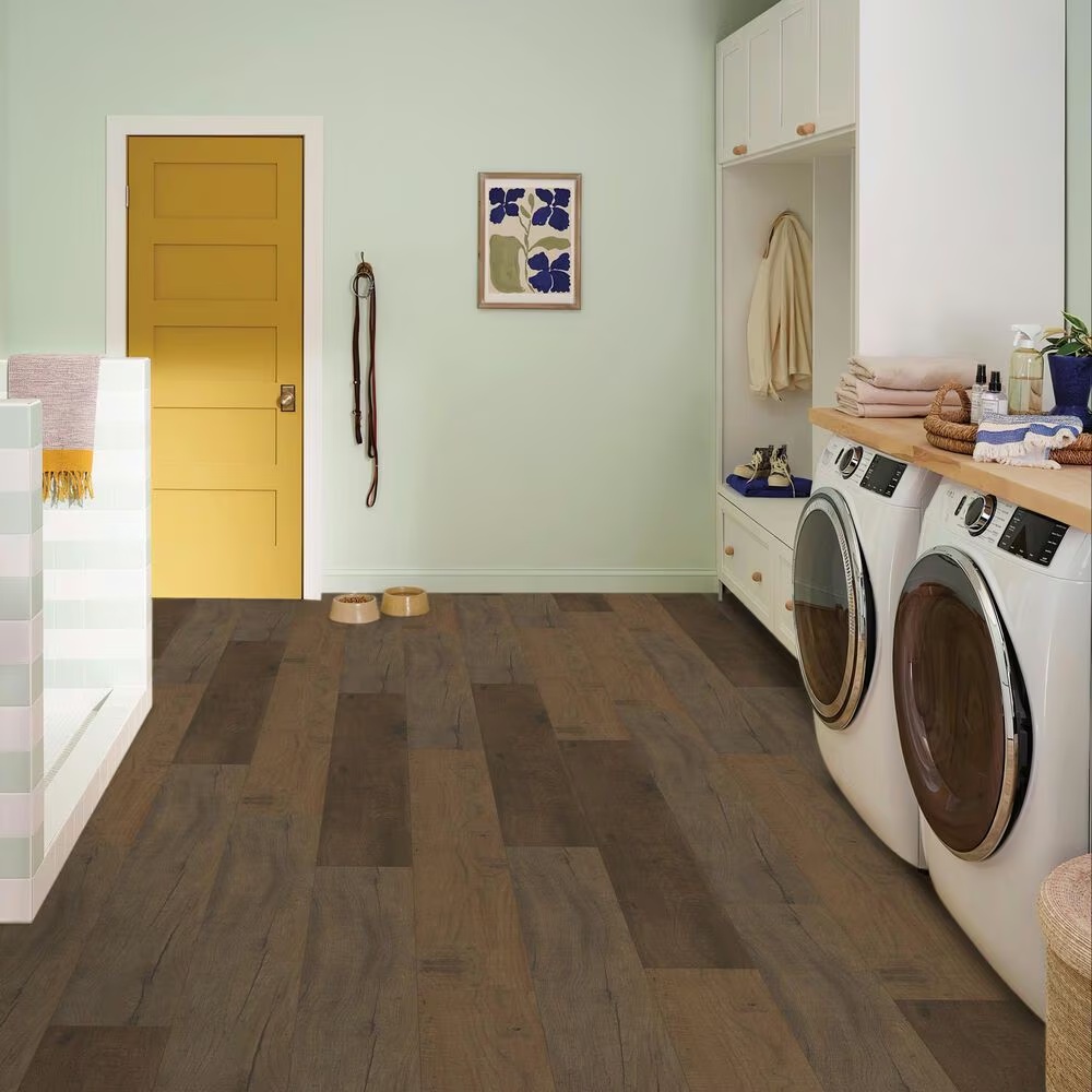 27922-coretec-originals-premium-reserve-oak-7-x-72-luxury-vinyl-plank-1.jpg
