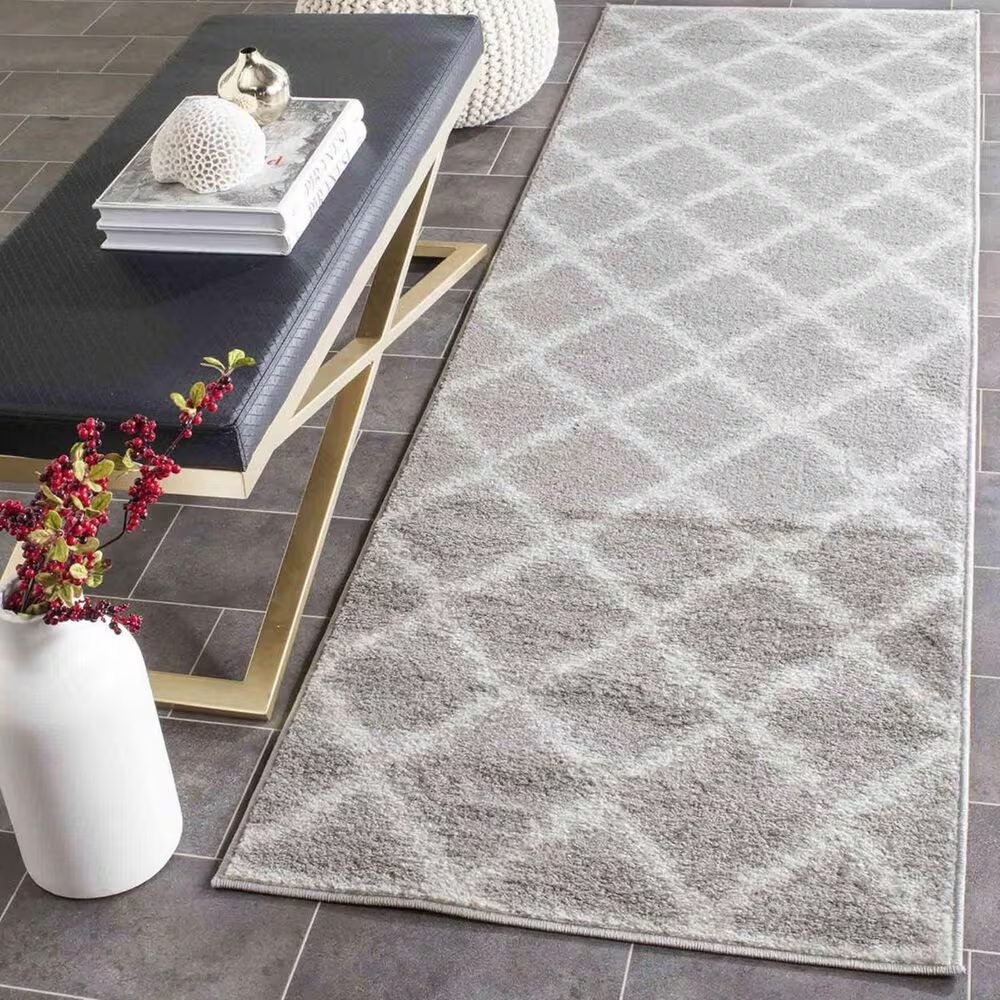 Safavieh Adirondack ADR120B 2'6" x 6' Silver and Ivory Runner