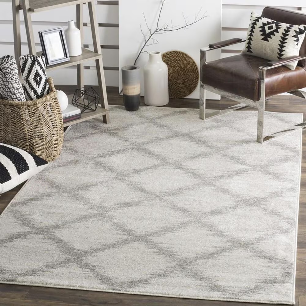 Safavieh Adirondack ADR122B 4' x 6' Ivory and Silver Area Rug