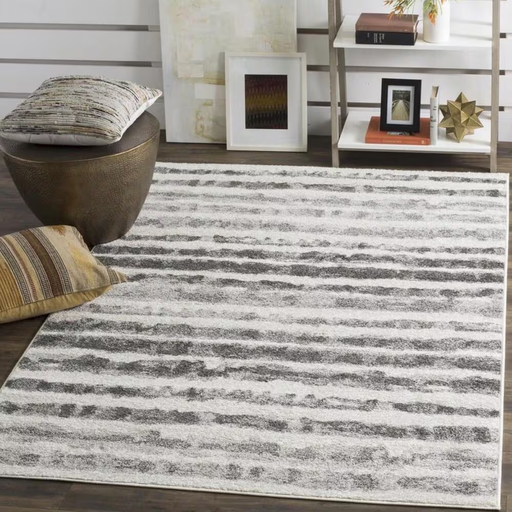 Safavieh Adirondack ADR126N 5'1" x 7'6" Ivory and Charcoal Area Rug