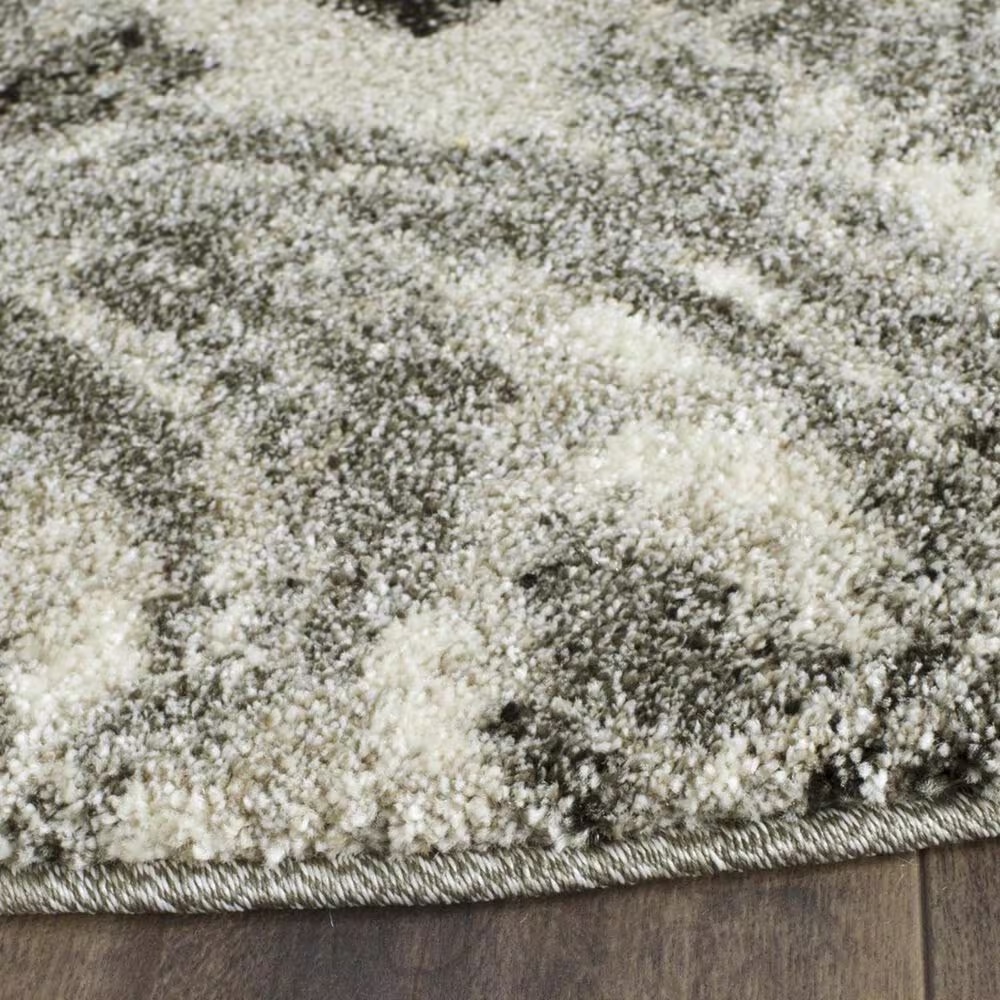 33629-safavieh-retro-ret2139-7980-8-round-light-grey-and-grey-area-rug-1.jpg