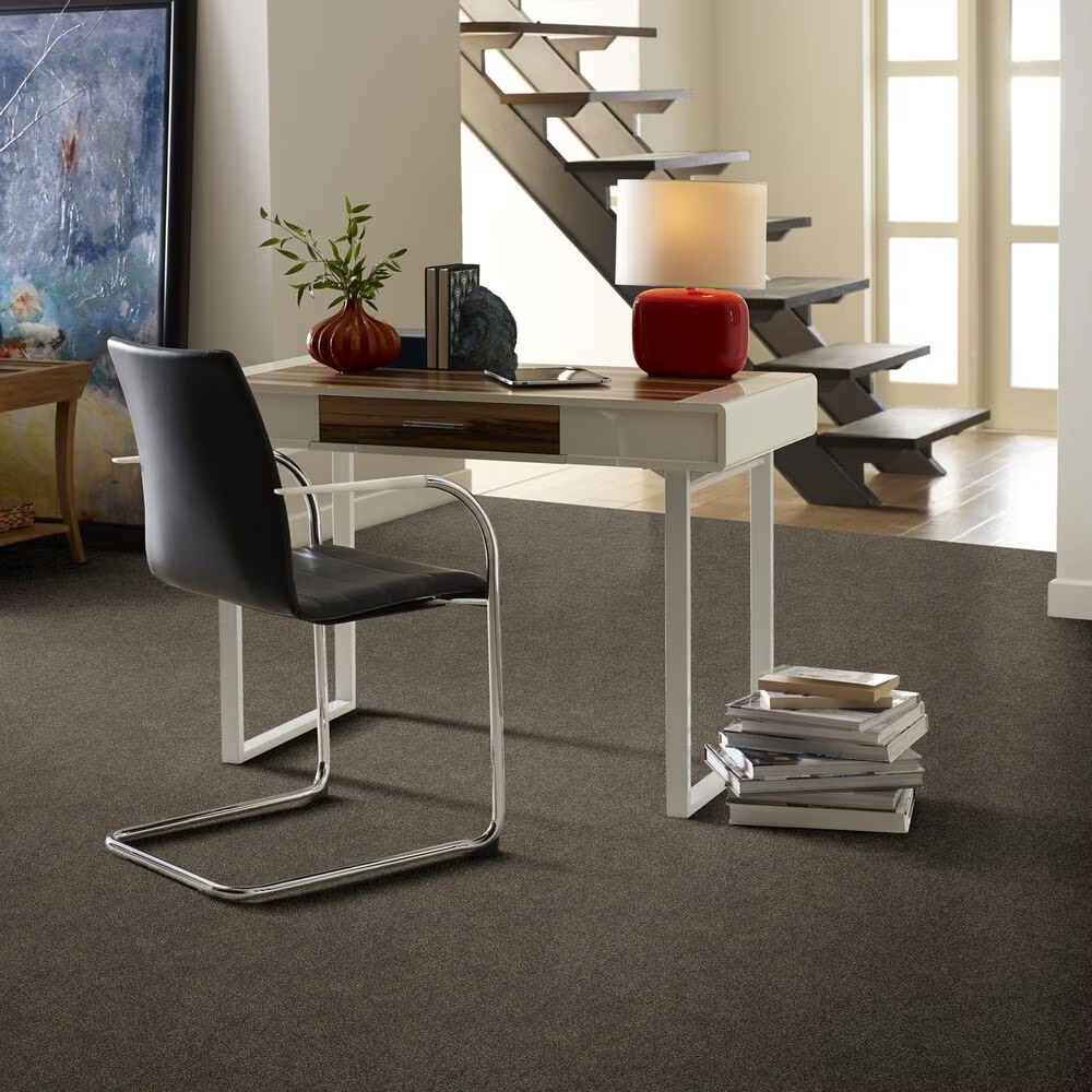 37693-shaw-find-your-comfort-ns-blue-carpet-in-summer-house-1.jpg
