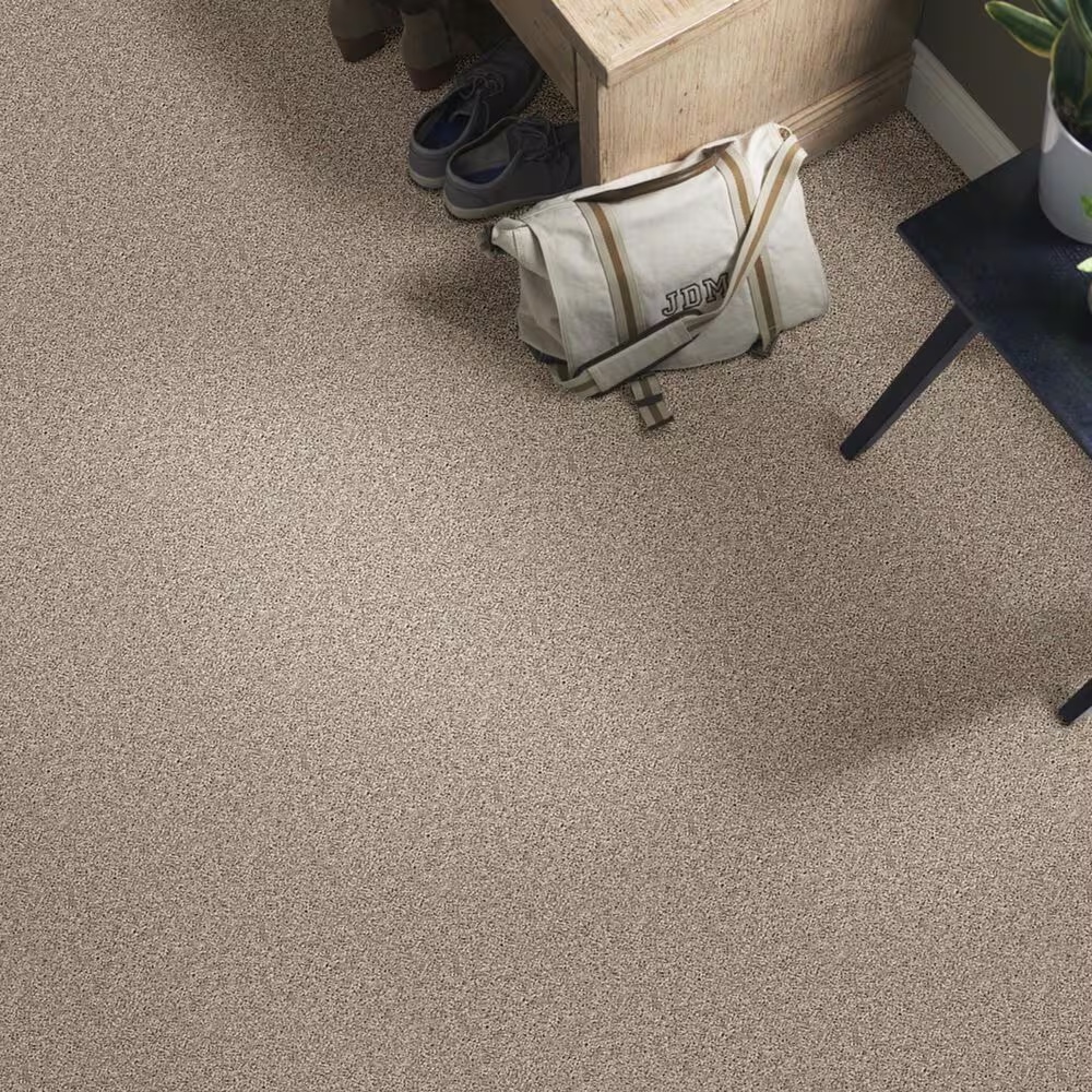 46718-shaw-break-away-solid-carpet-in-soft-taupe-1.jpg