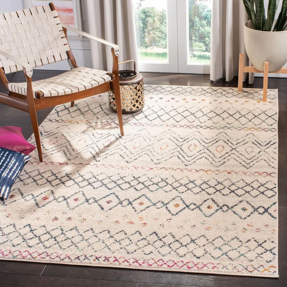47329-safavieh-madison-mad798b-4-x-6-ivory-and-navy-area-rug-1.jpg