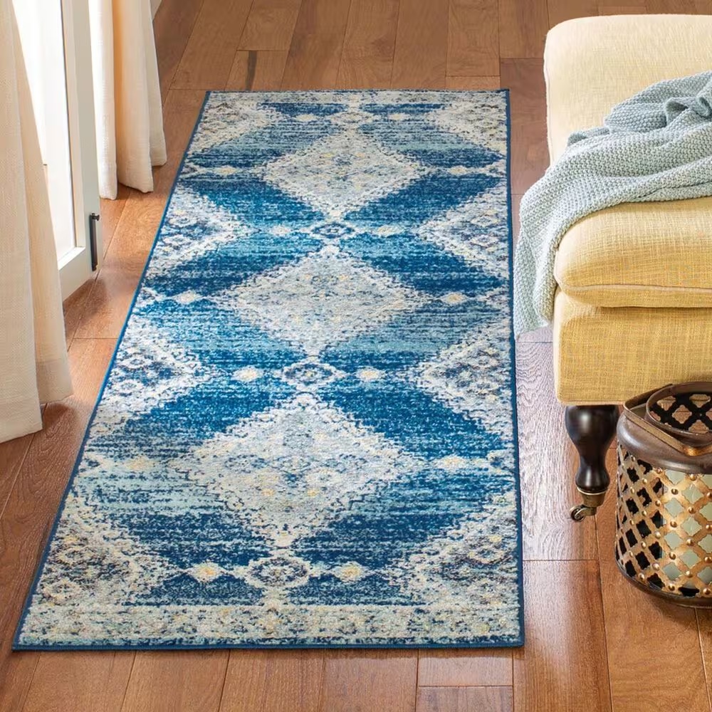 Safavieh Madison MAD615N 2'3" x 12' Navy and Creme Runner