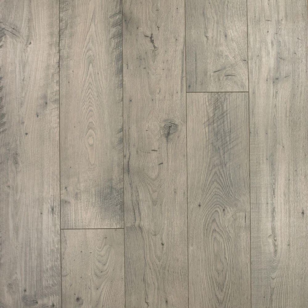 Mohawk Rare Vintage Silverstone Chestnut Laminate