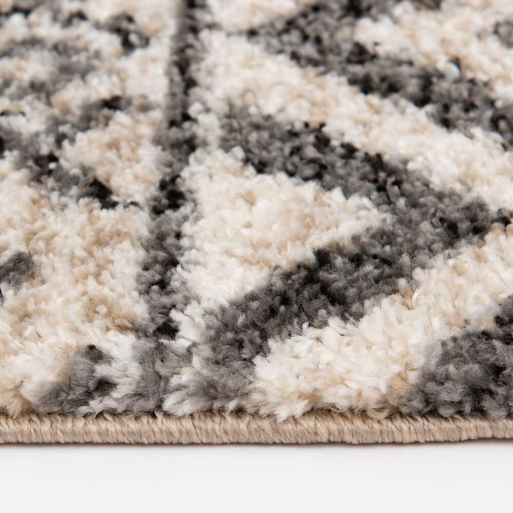 55416-central-oriental-tulsa-nicole-5-x-7-3-white-sand-and-armor-grey-area-rug-1.jpg