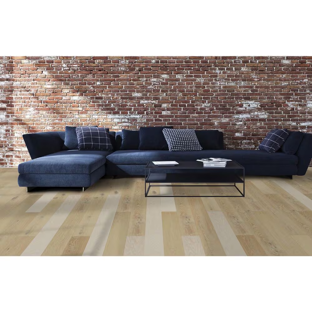 55466-mohawk-seaside-tides-tradewinds-oak-hardwood-1.jpg