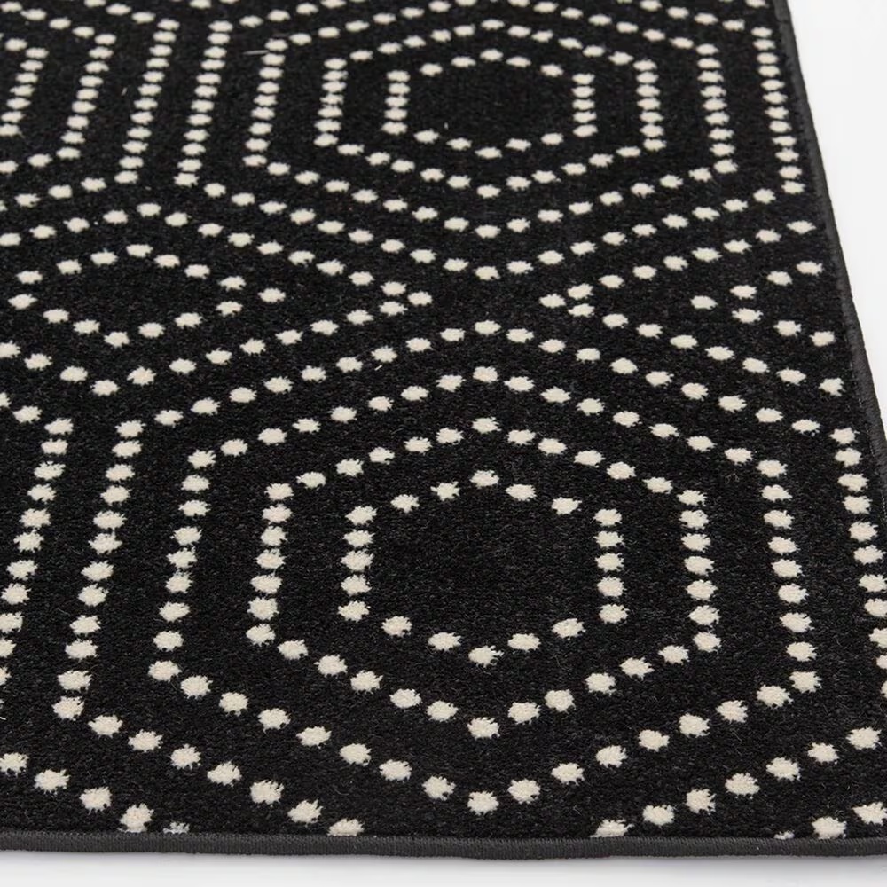 65777-central-oriental-terrace-tropic-valeria-7-10-x-9-10-onyx-and-snow-area-rug-1.jpg