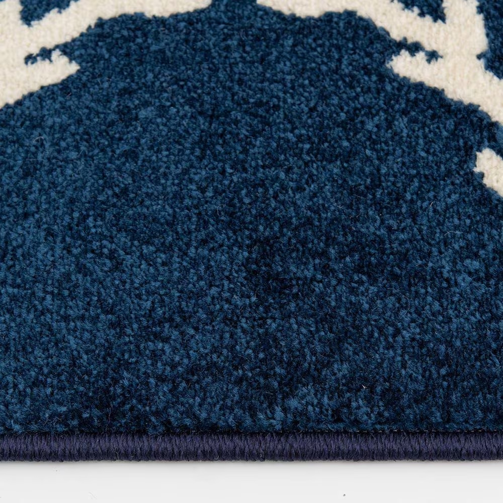 65796-central-oriental-terrace-tropic-coastal-coral-lattice-7-10-x-9-10-sapphire-and-snow-area-rug-1.jpg