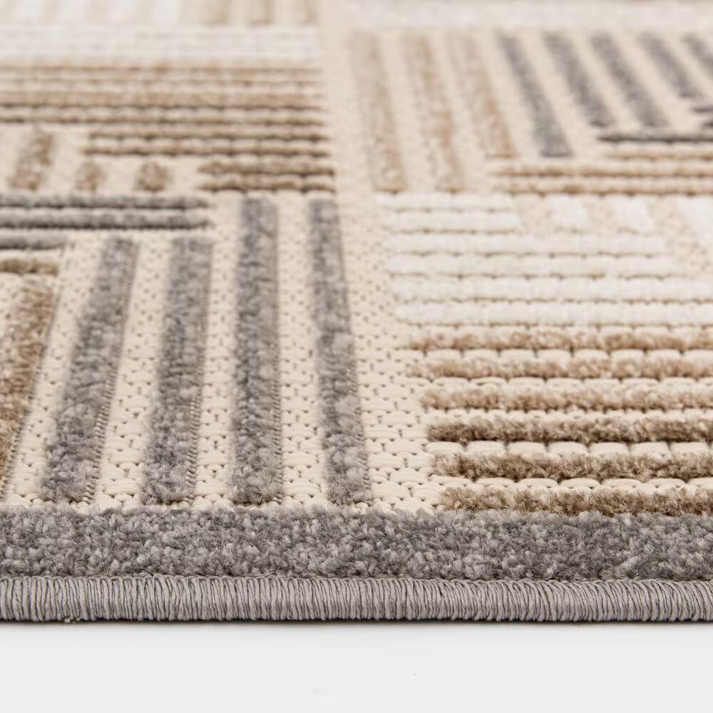 65849-central-oriental-fontana-halden-6-7-x-9-2-cream-and-brown-area-rug-1.jpg