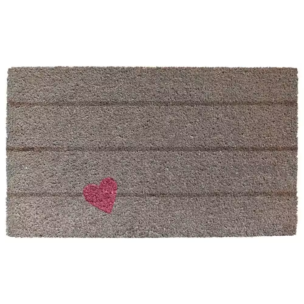 Callaway Pink Heart 1'5" x 2'5" Multicolor Door Mat
