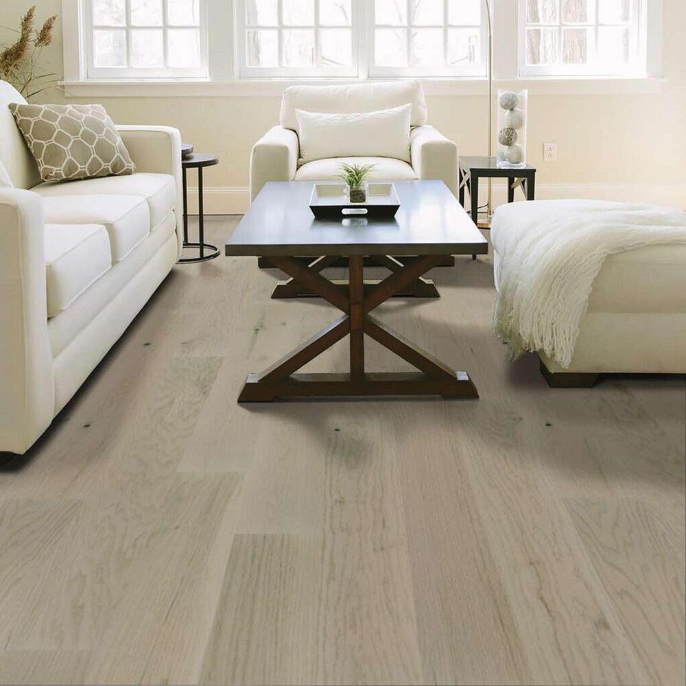 70466-shaw-exploration-harbor-oak-hardwood-1.jpg