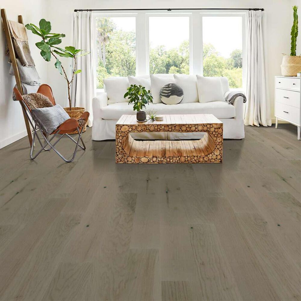 70466-shaw-exploration-harbor-oak-hardwood-1.jpg