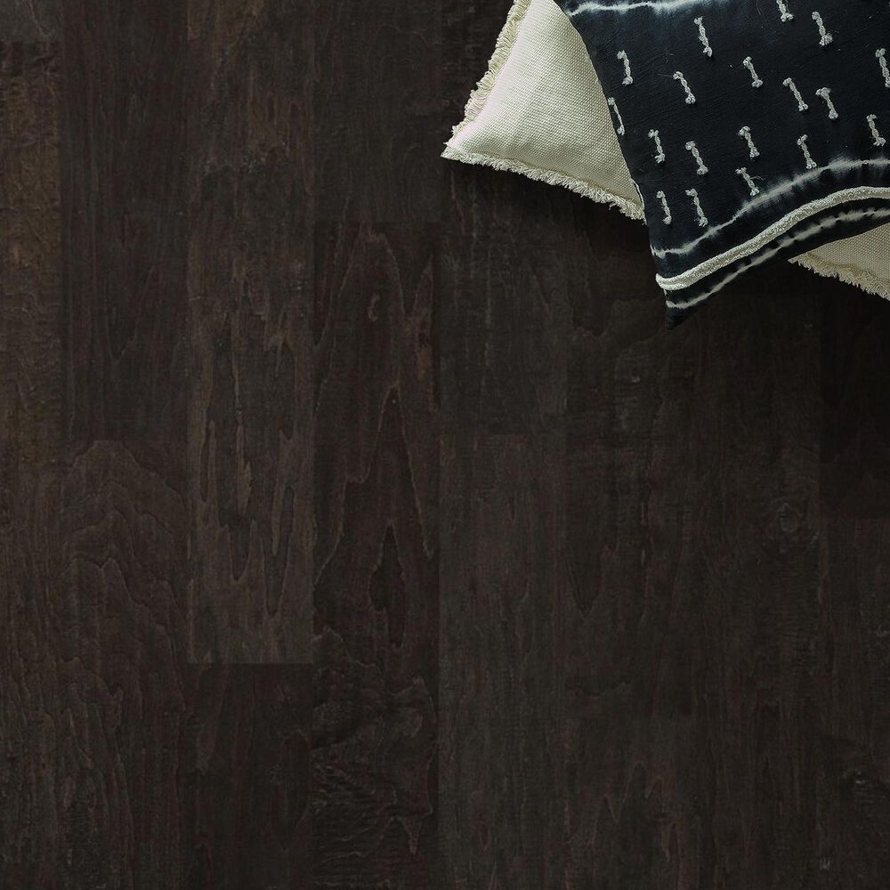 7415-shaw-fairbanks-midnight-maple-6-3-8-engineered-hardwood-1.jpg