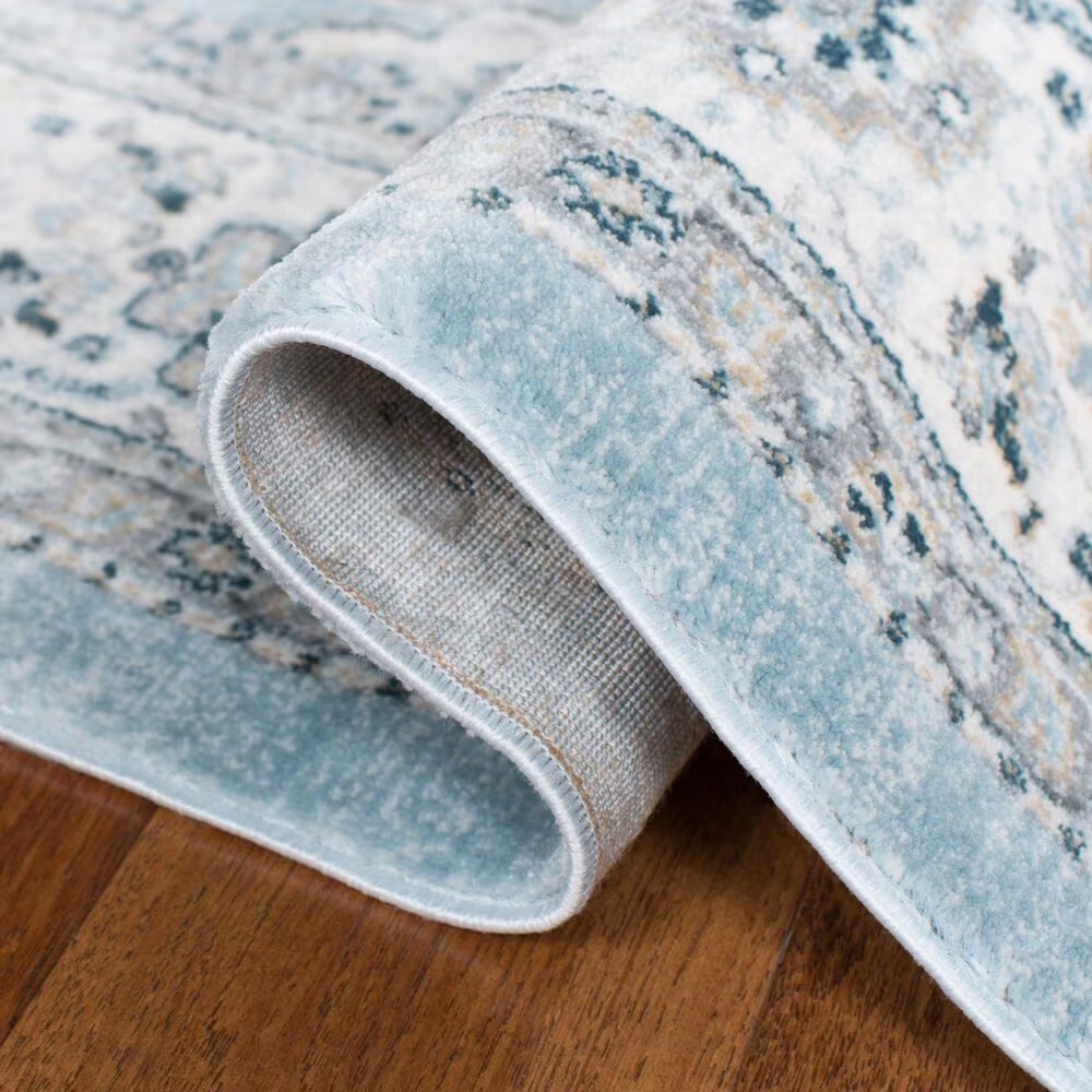 80772-safavieh-isabella-4-x-6-blue-and-creme-area-rug-1.jpg