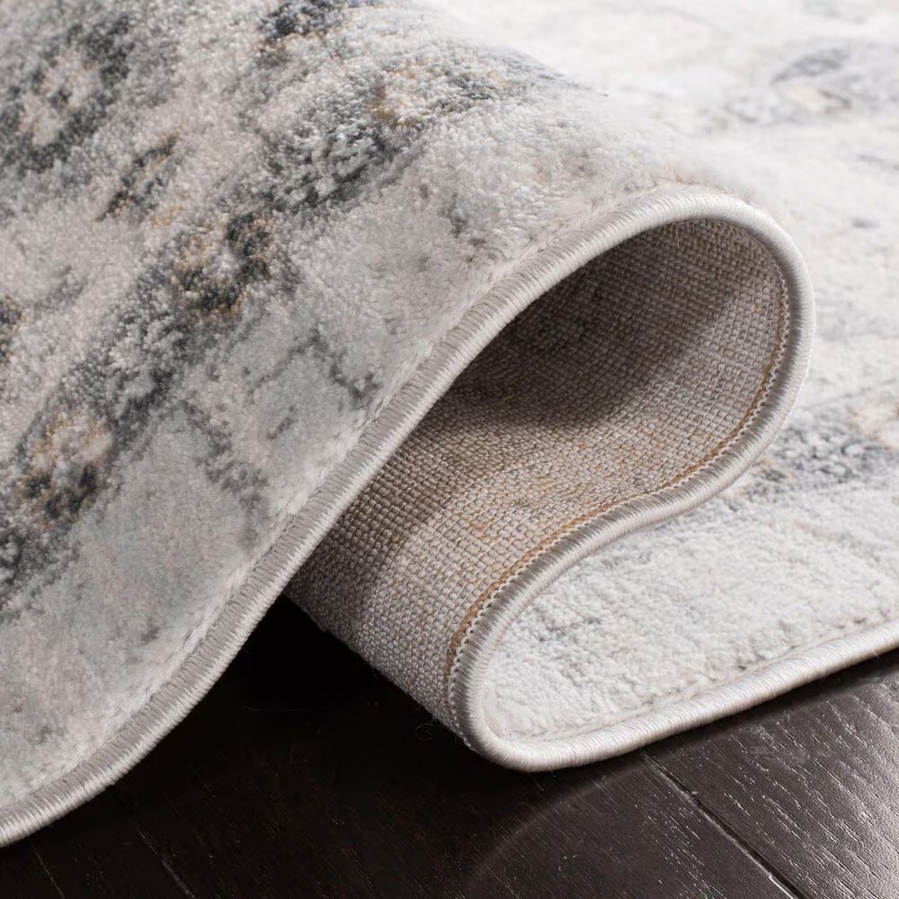 80968-safavieh-isabella-3-x-5-light-gray-and-gray-area-rug-1.jpg