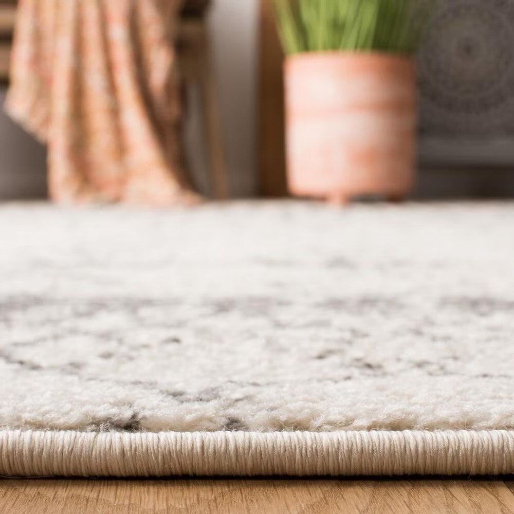 81370-safavieh-tulumtraditional-6-7-square-ivory-and-grey-area-rug-1.jpg