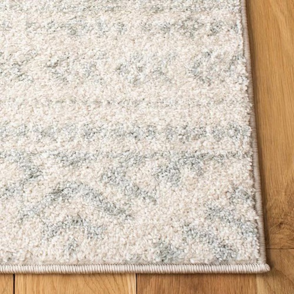 81818-safavieh-tulum6-7-square-light-grey-area-rug-1.jpg