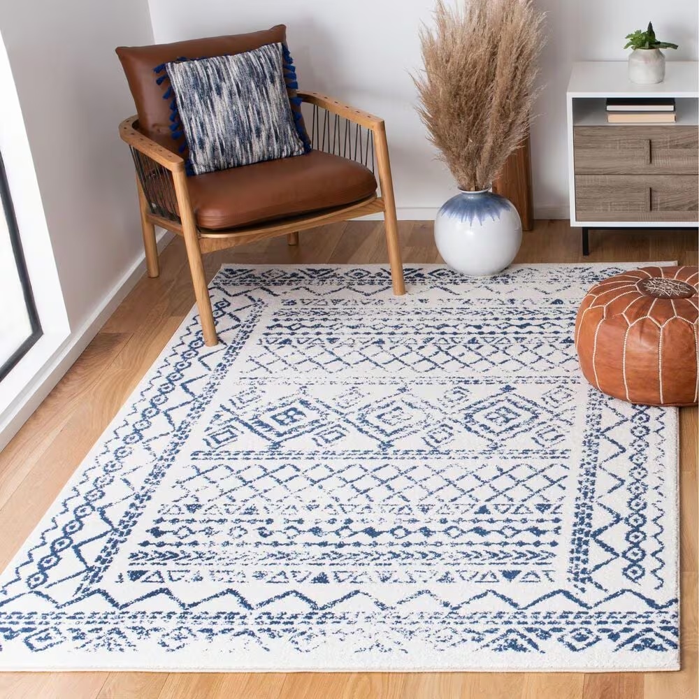 82829-safavieh-tulum-traditional-4-x-6-ivory-and-navy-area-rug-1.jpg