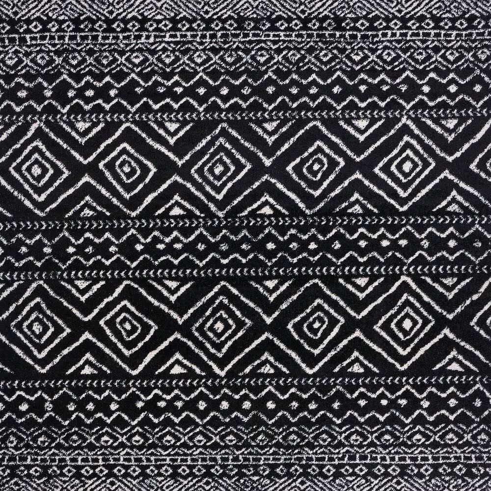 83851-safavieh-tulum-tul267z-4-x-6-black-and-ivory-area-rug-1.jpg