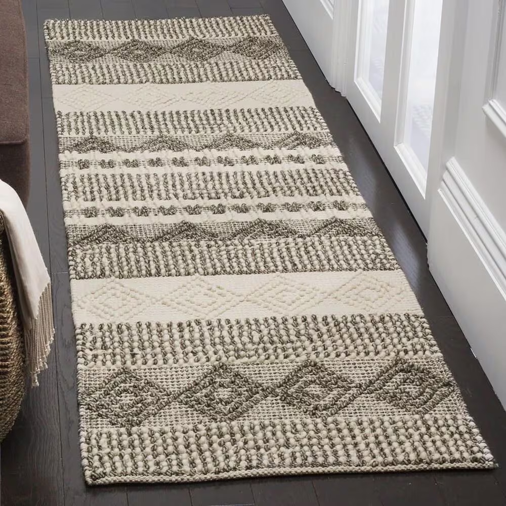 83954-safavieh-natura-2-3-x-10-grey-and-ivory-runner-1.jpg