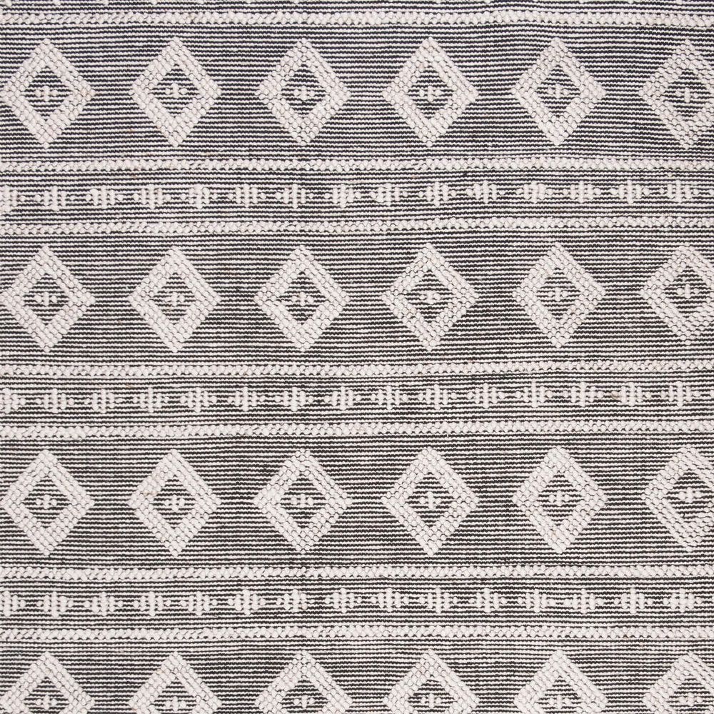 84613-safavieh-natura-nat315g-8-x-10-silver-area-rug-1.jpg