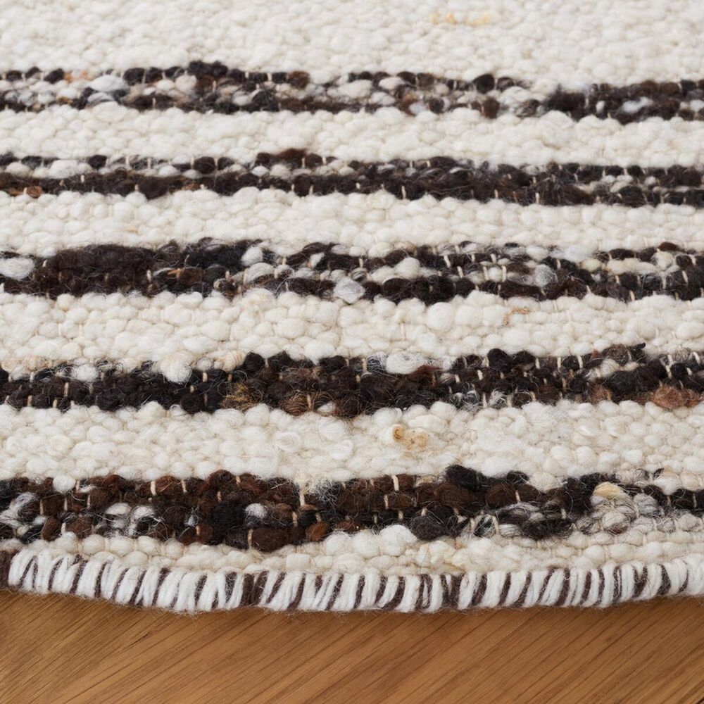 84643-safavieh-natura-nat325z-6-round-black-and-ivory-area-rug-1.jpg