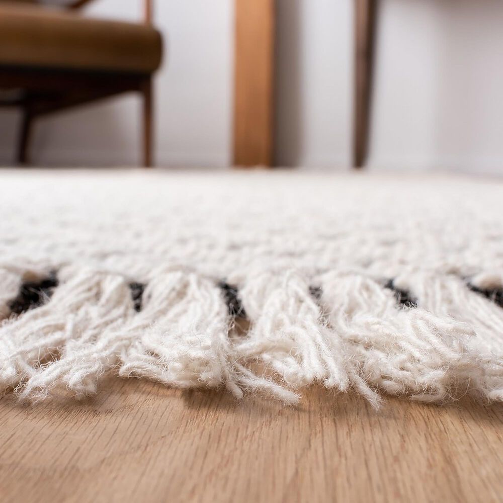 84713-safavieh-natura-nat355a-10-x-14-ivory-and-black-area-rug-1.jpg