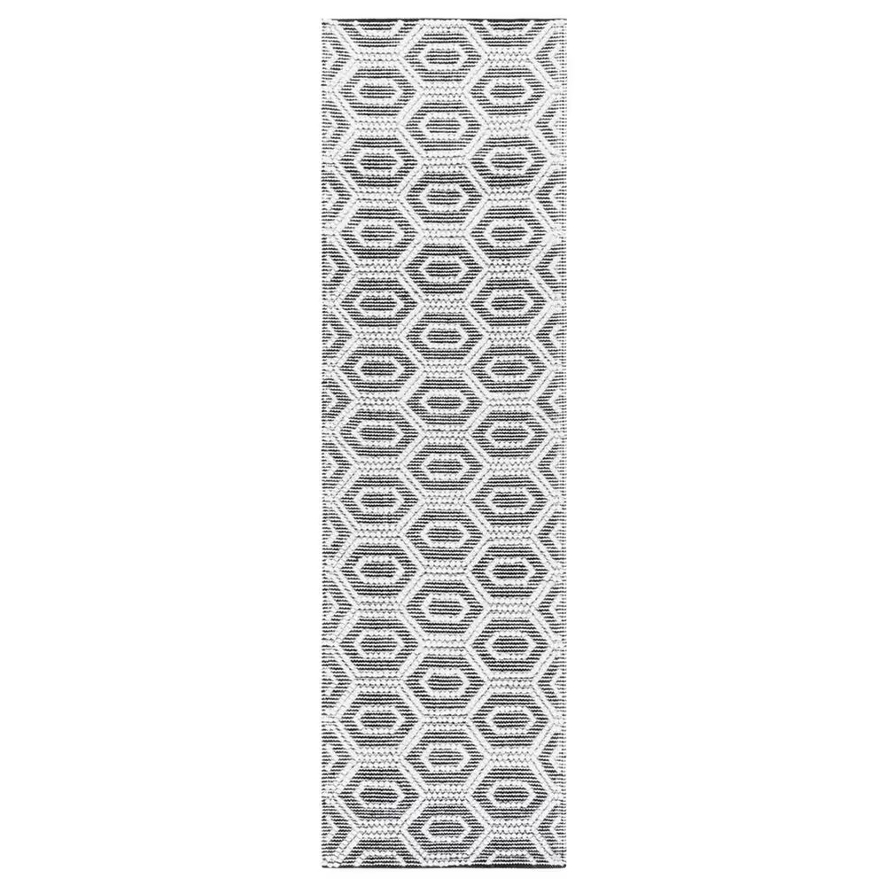 Safavieh Natura NAT476A 2'3" x 8' Ivory and Black Runner