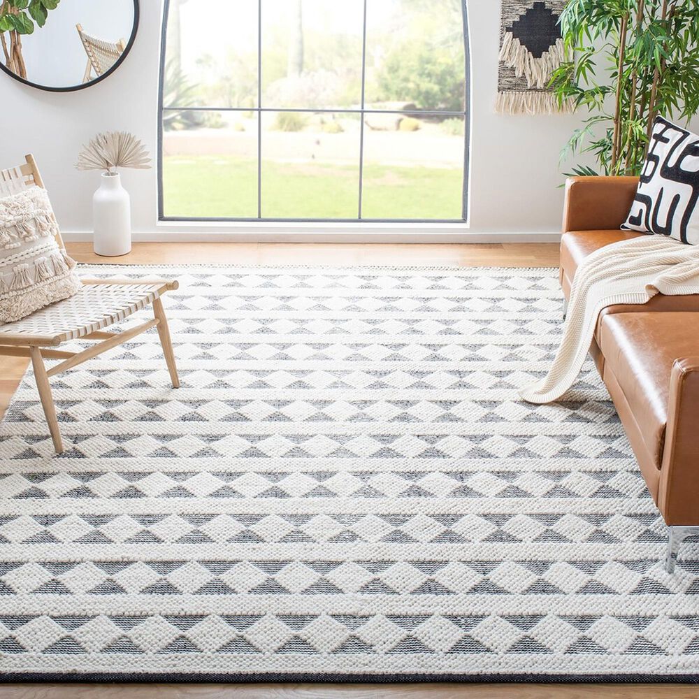 84825-safavieh-natura-nat481a-8-x-10-ivory-and-black-area-rug-1.jpg