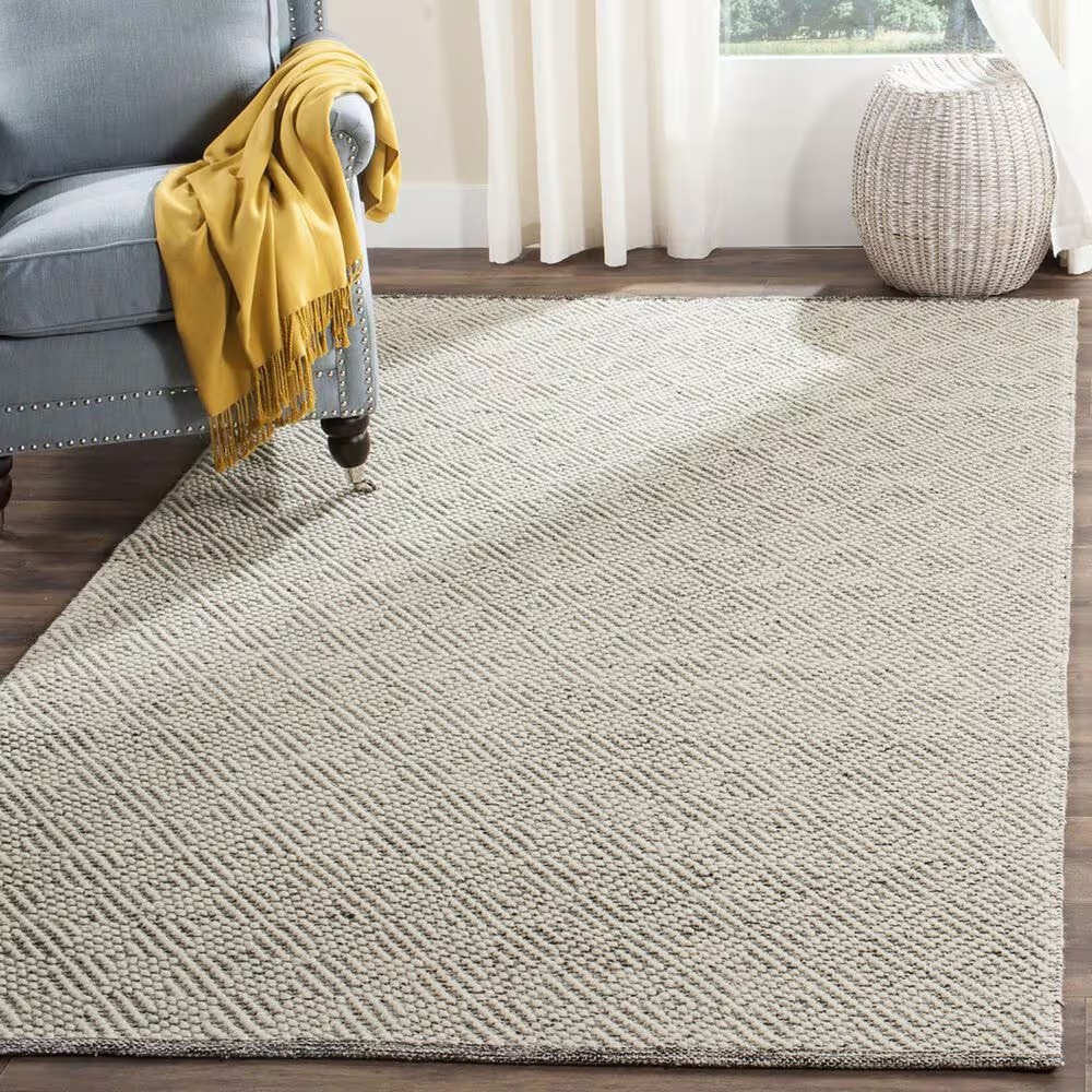 Safavieh Natura NAT503A 6' x 9' Ivory and Light Grey Area Rug
