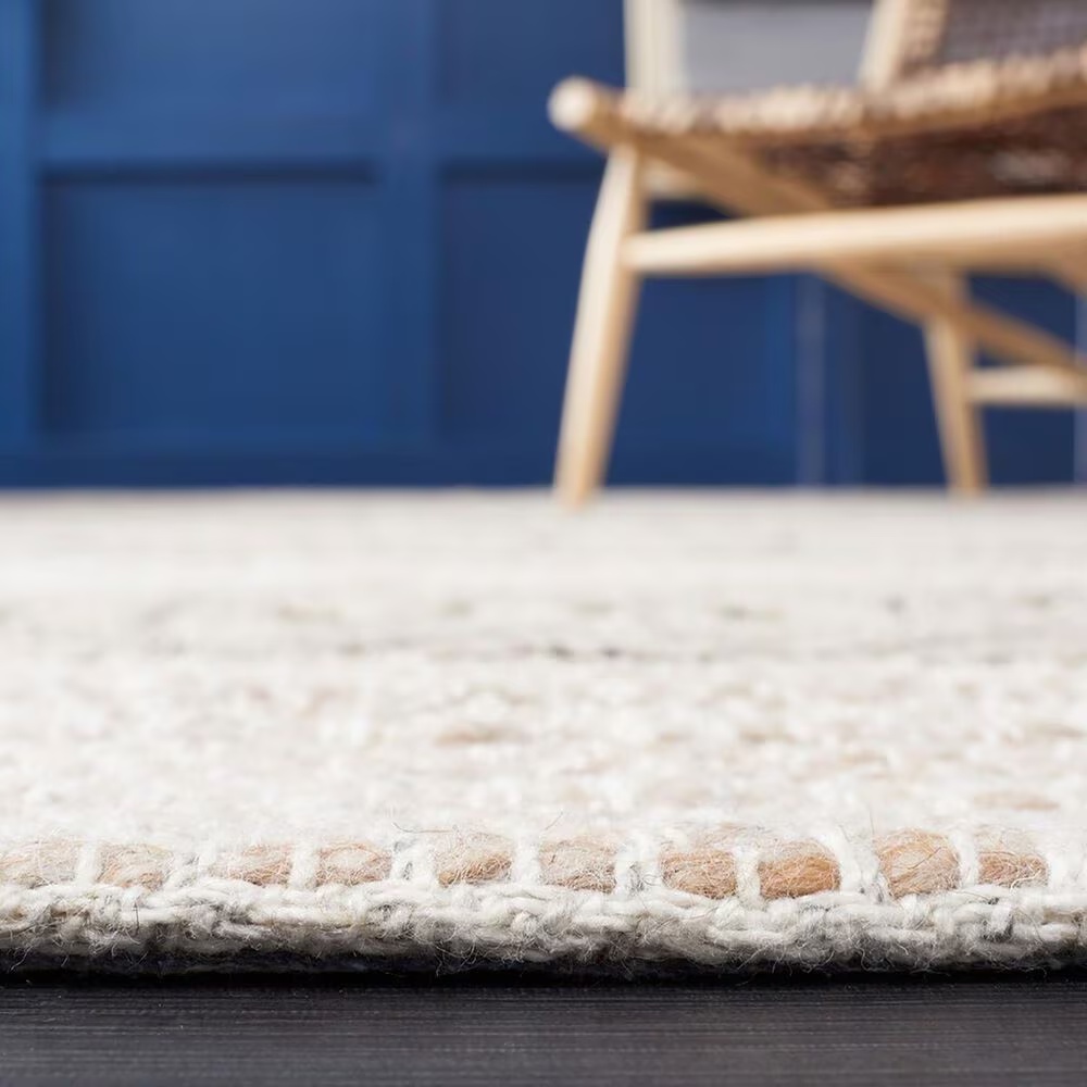 84983-safavieh-natura-nat610b-8-x-10-beige-and-ivory-area-rug-1.jpg