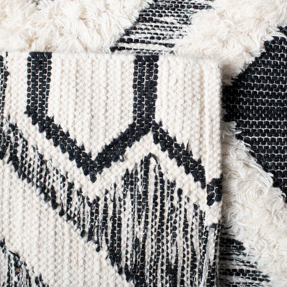 85626-safavieh-natura-nat684a-3-x-5-ivory-and-black-area-rug-1.jpg