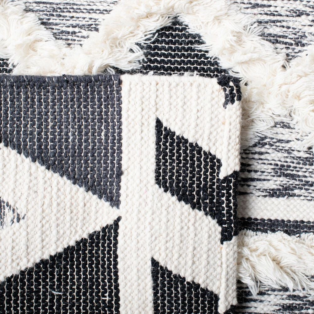 85632-safavieh-natura-nat685a-4-x-6-ivory-and-black-area-rug-1.jpg