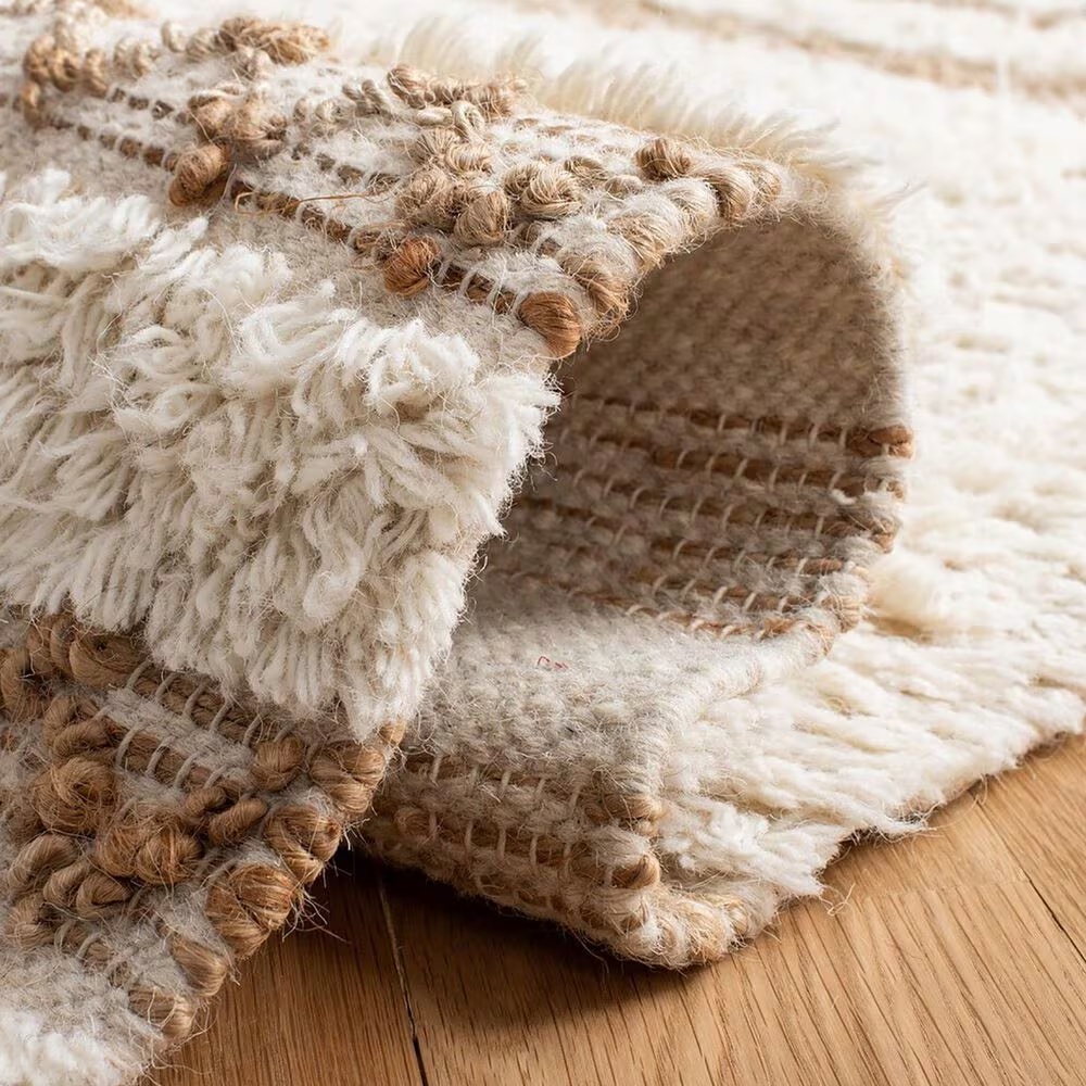 85759-safavieh-natura-nat720a-2-3-x-8-ivory-and-brown-runner-1.jpg