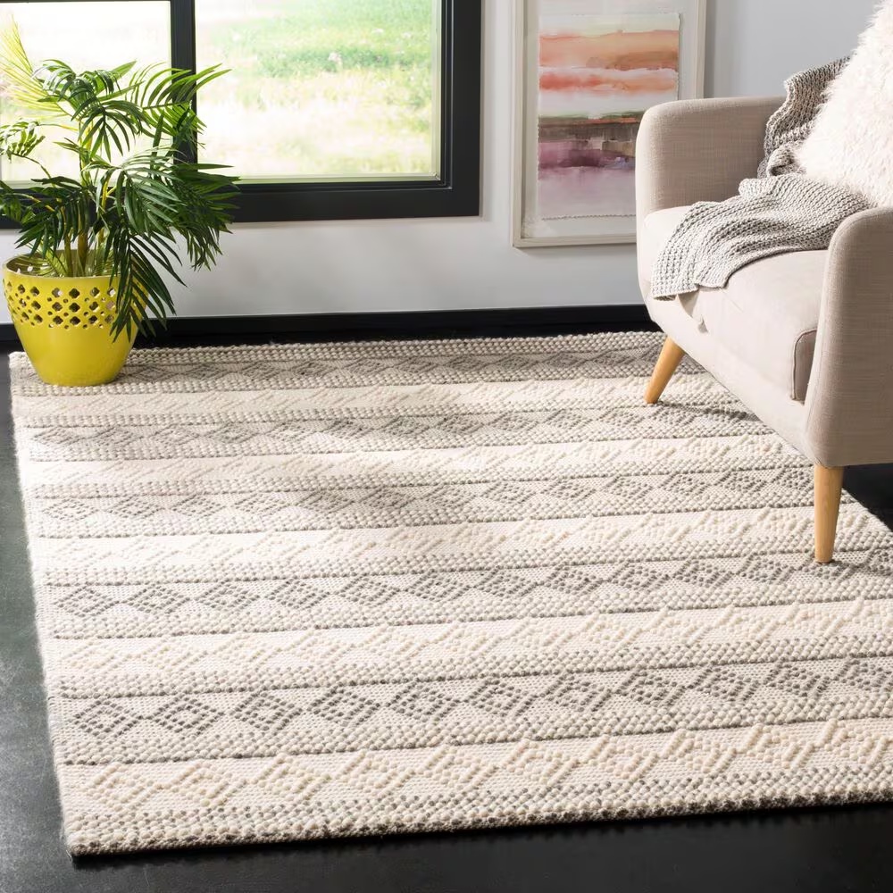 85811-safavieh-natura-nat750f-5-x-8-grey-and-ivory-area-rug-1.jpg