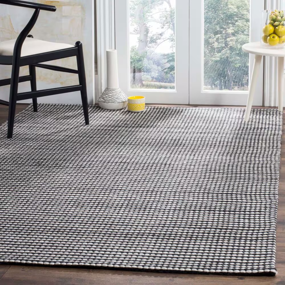 86227-safavieh-natura-nat801e-4-x-6-ivory-and-black-area-rug-1.jpg