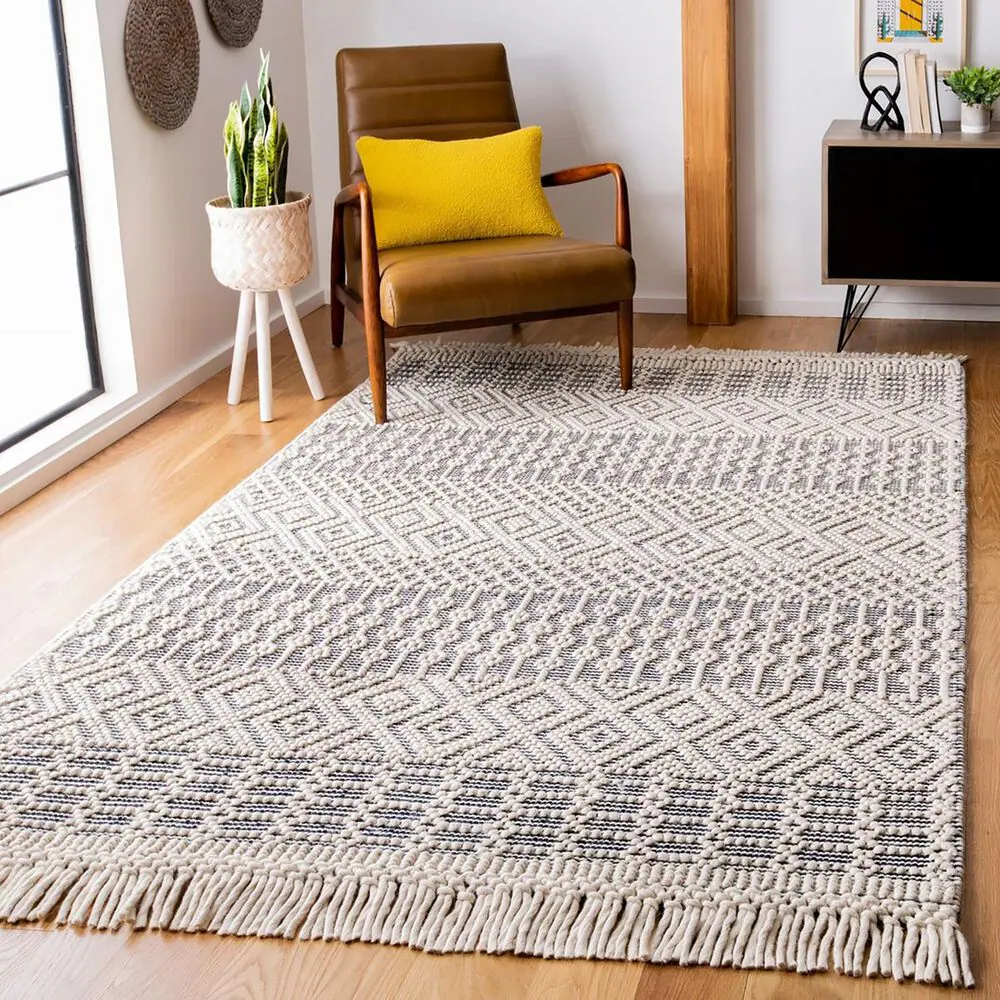 86608-safavieh-natura-nat852n-4-x-6-ivory-and-navy-area-rug-1.jpg
