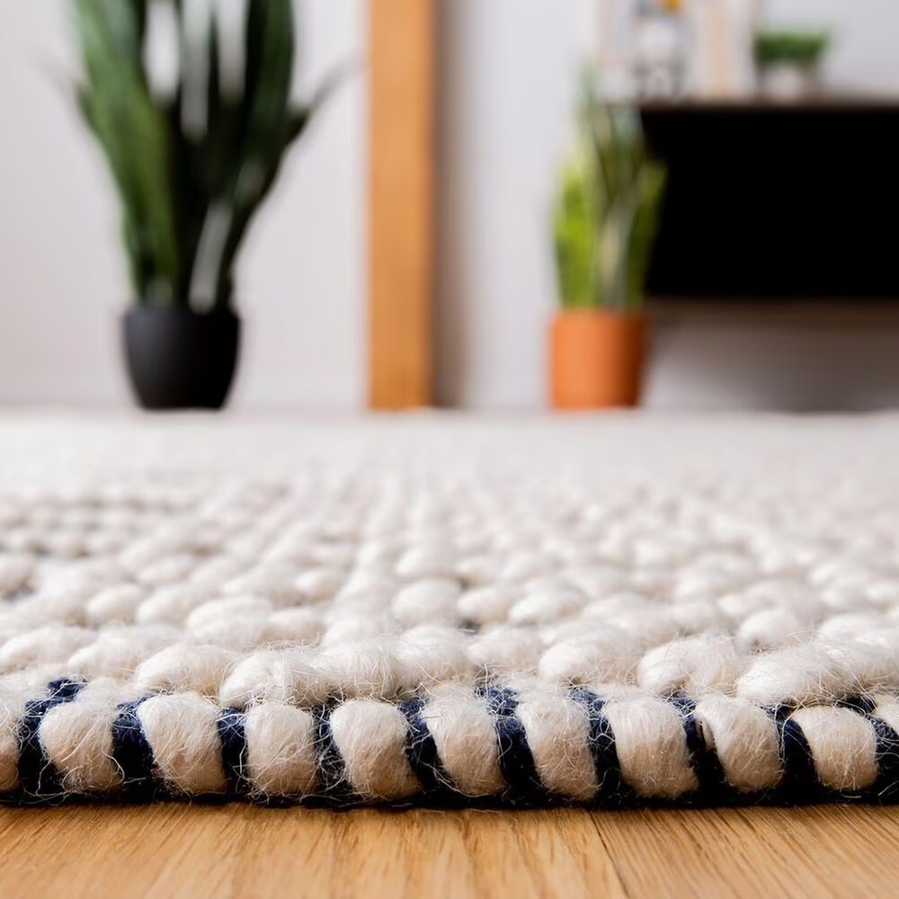 86608-safavieh-natura-nat852n-4-x-6-ivory-and-navy-area-rug-1.jpg