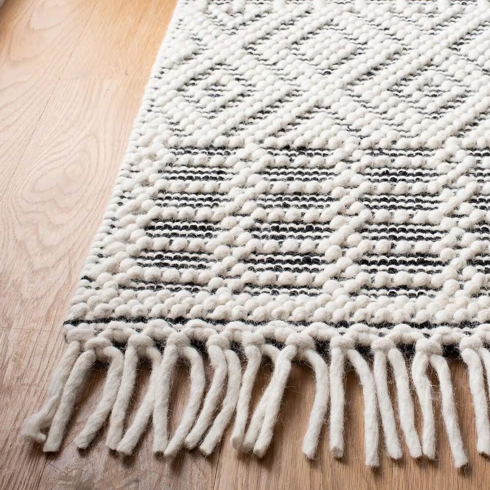 86762-safavieh-natura-nat852z-8-x-10-ivory-and-black-area-rug-1.jpg