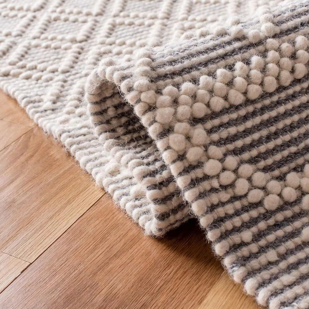 86971-safavieh-natura-nat351a-9-x-12-ivory-and-grey-area-rug-1.jpg