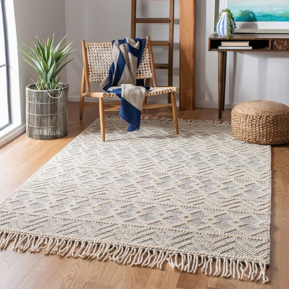 86972-safavieh-natura-nat353a-9-x-12-ivory-and-black-area-rug-1.jpg