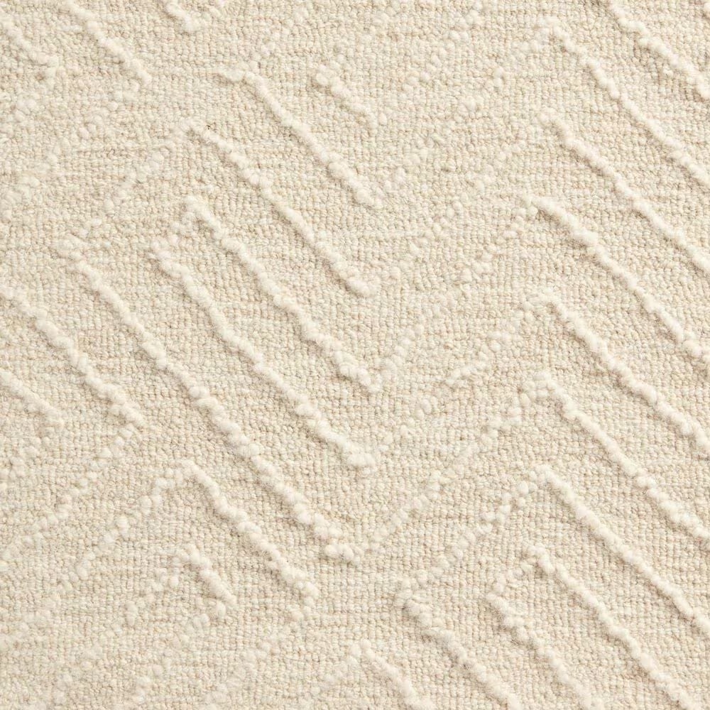 91067-magnolia-home-sarah-2-6-x-9-9-ivory-1.jpg